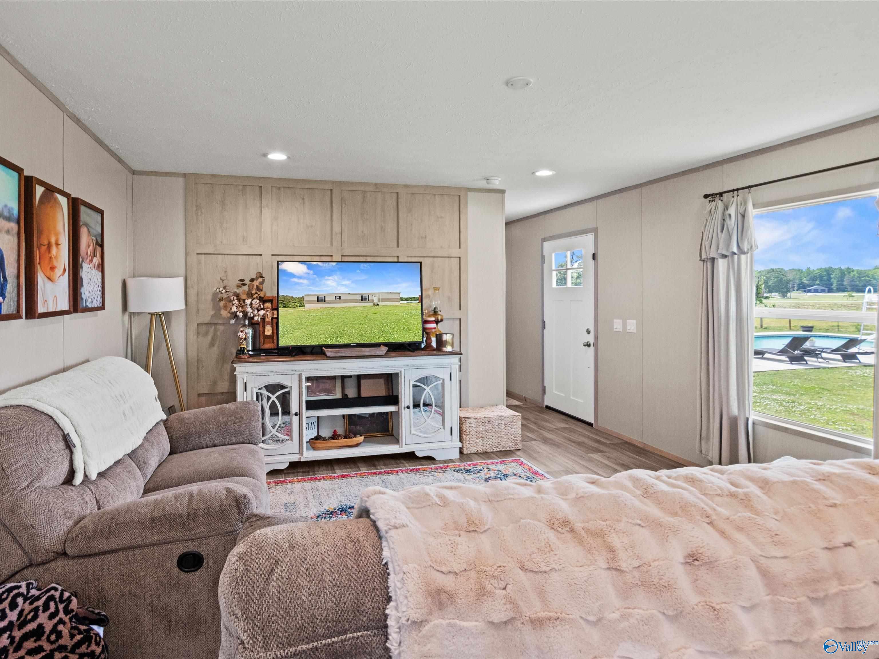 272 Hooper Drive