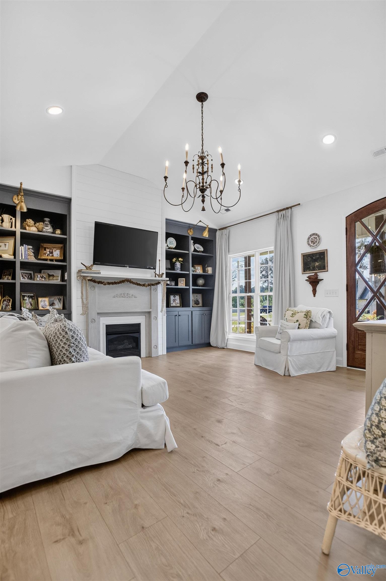 299 Kayla Circle