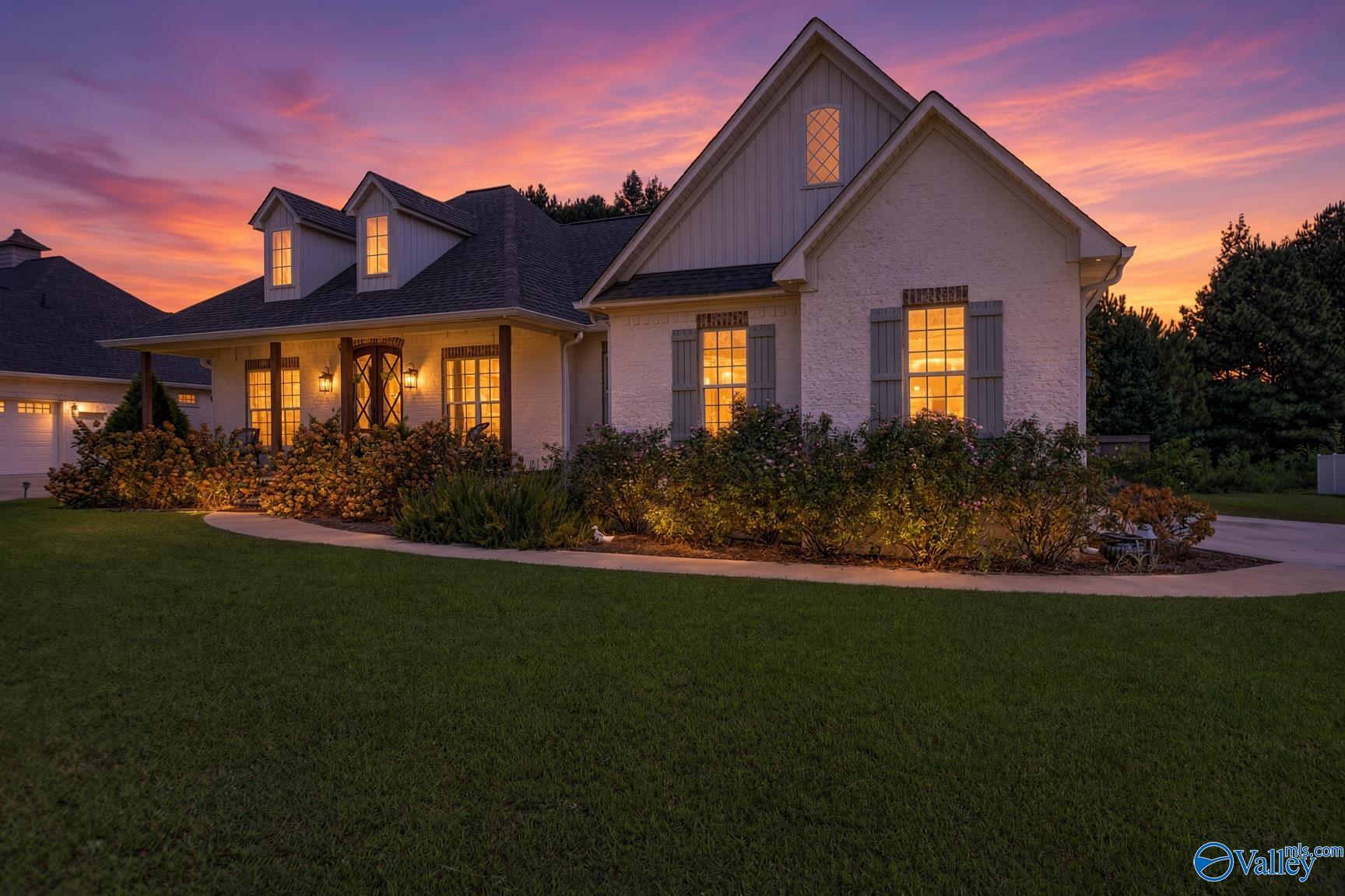 299 Kayla Circle