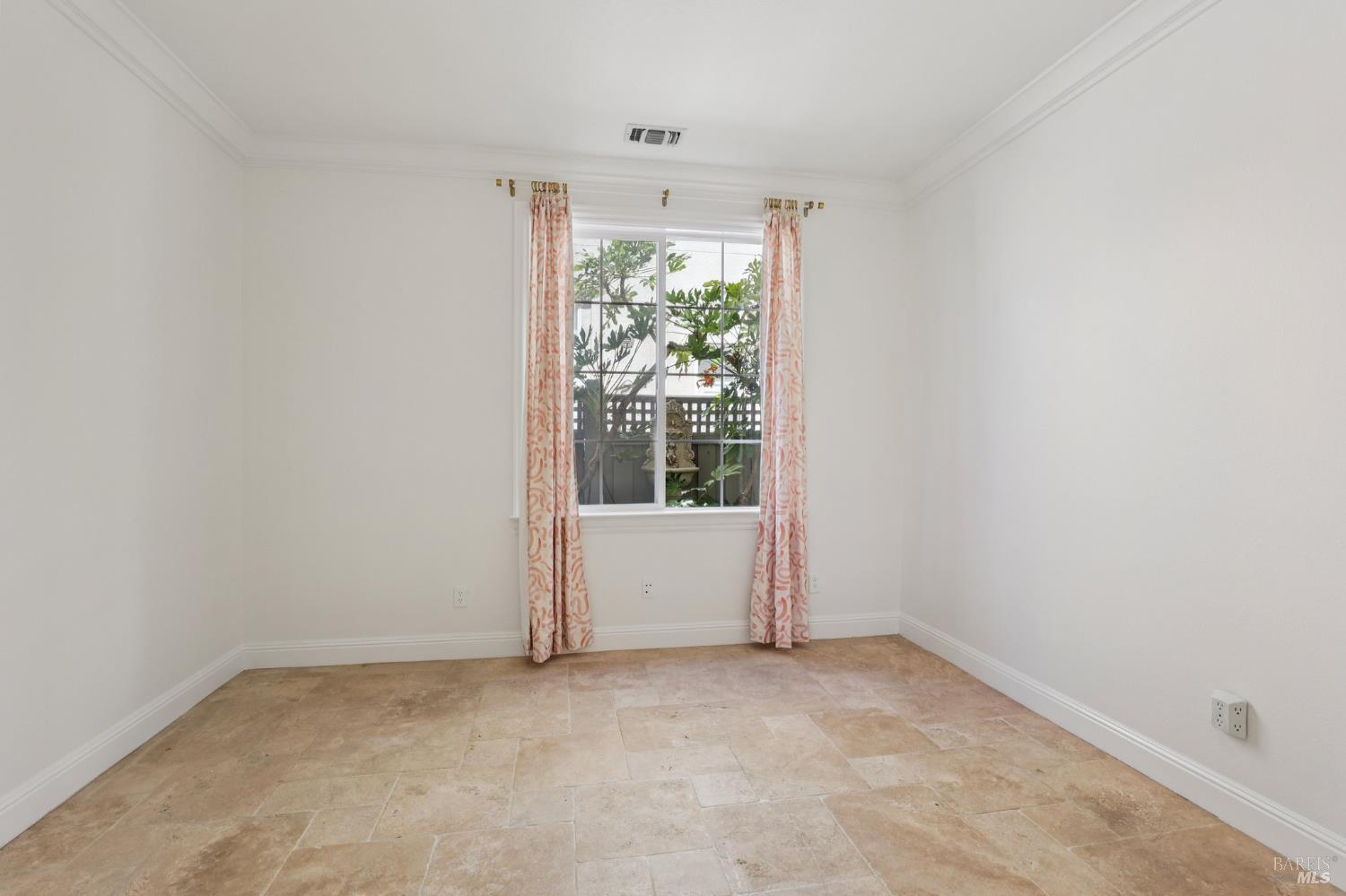 4180 Summer Gate Avenue