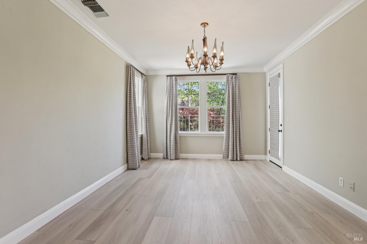 4180 Summer Gate Avenue