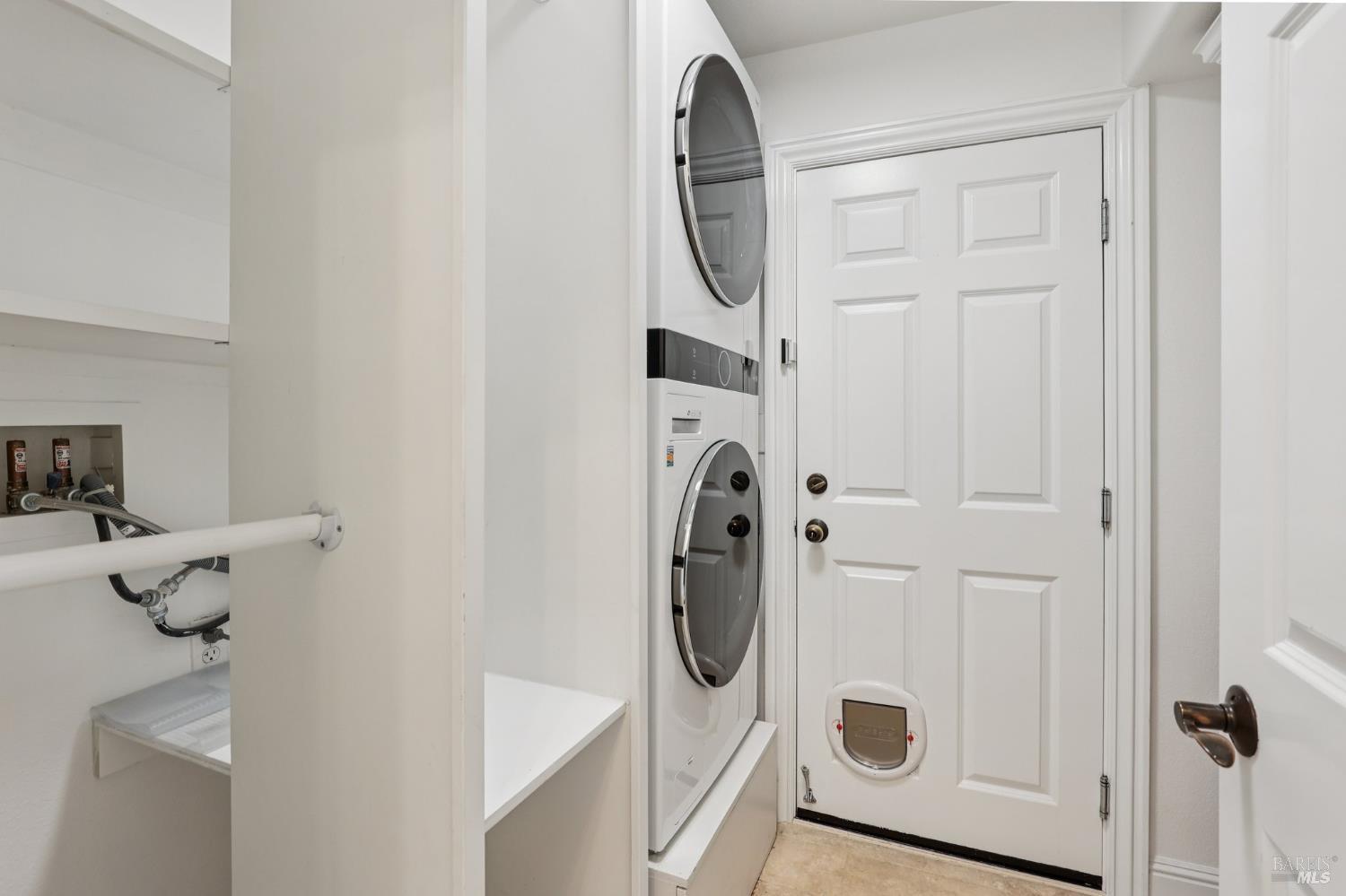 4180 Summer Gate Avenue