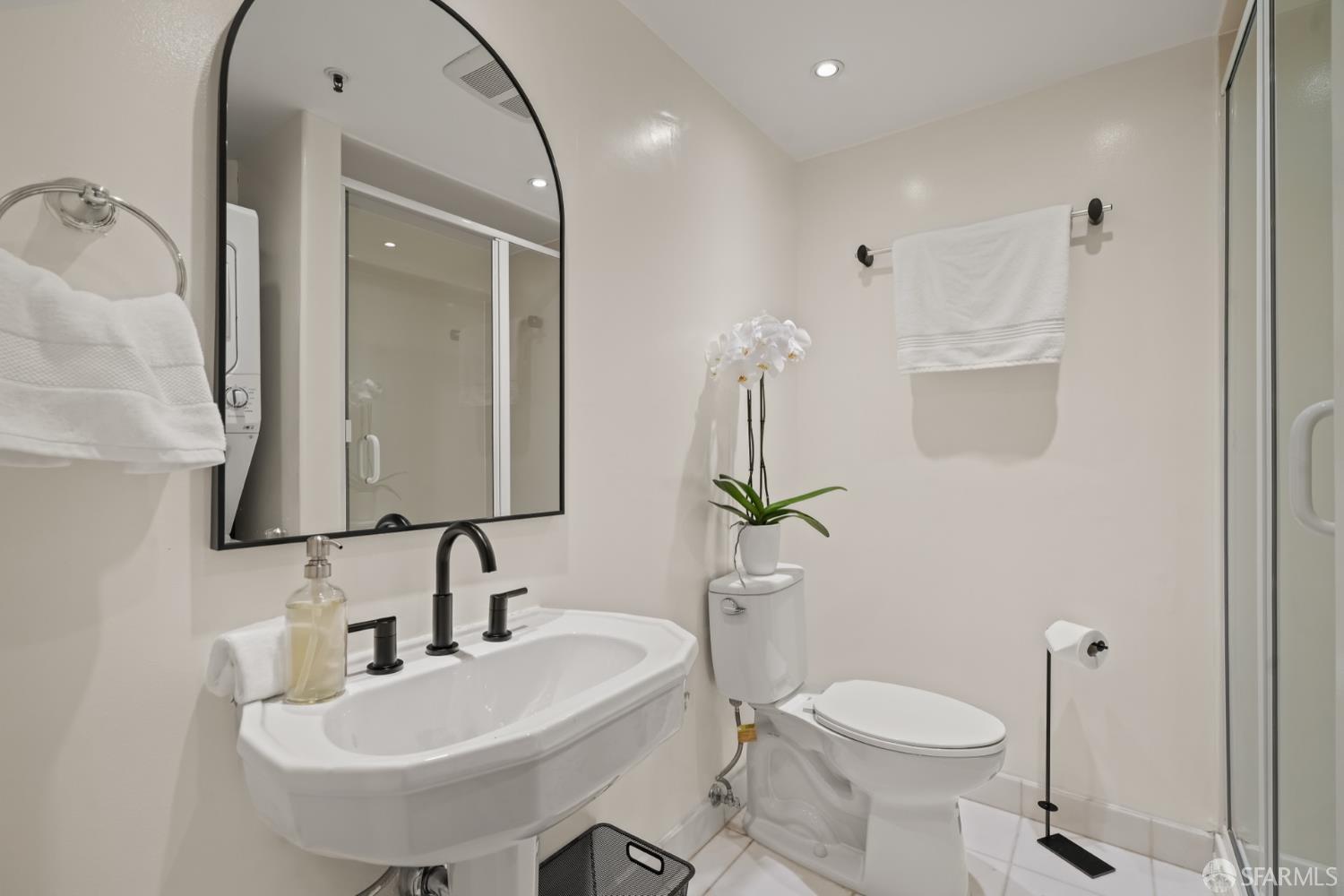 39 Boardman Place # 105