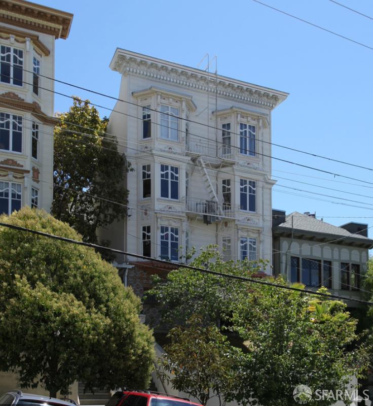 1159 Green Street # 3