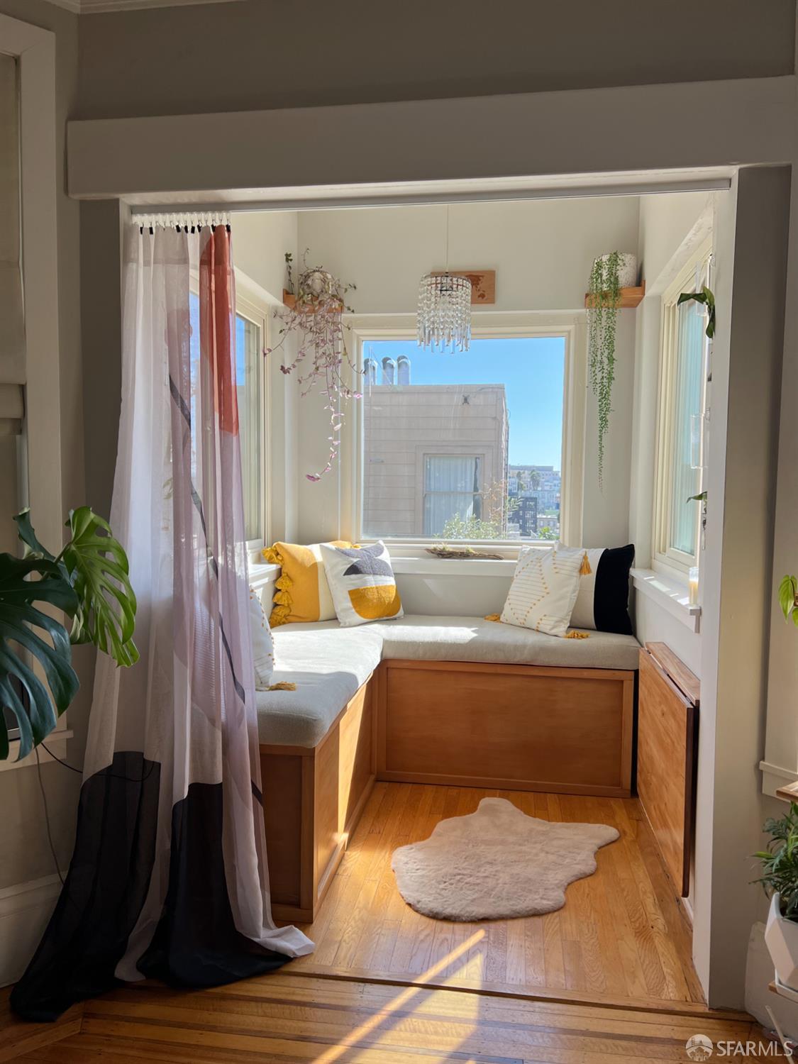 1159 Green Street # 3