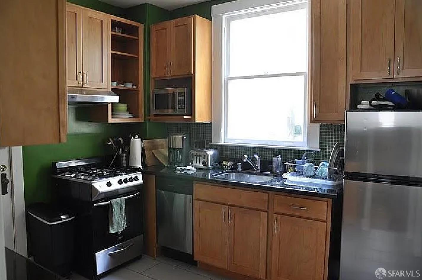 1159 Green Street # 3