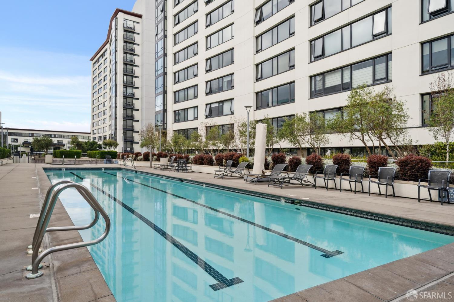 250 King Street # 612