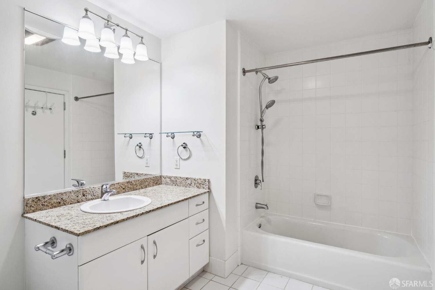 250 King Street # 612