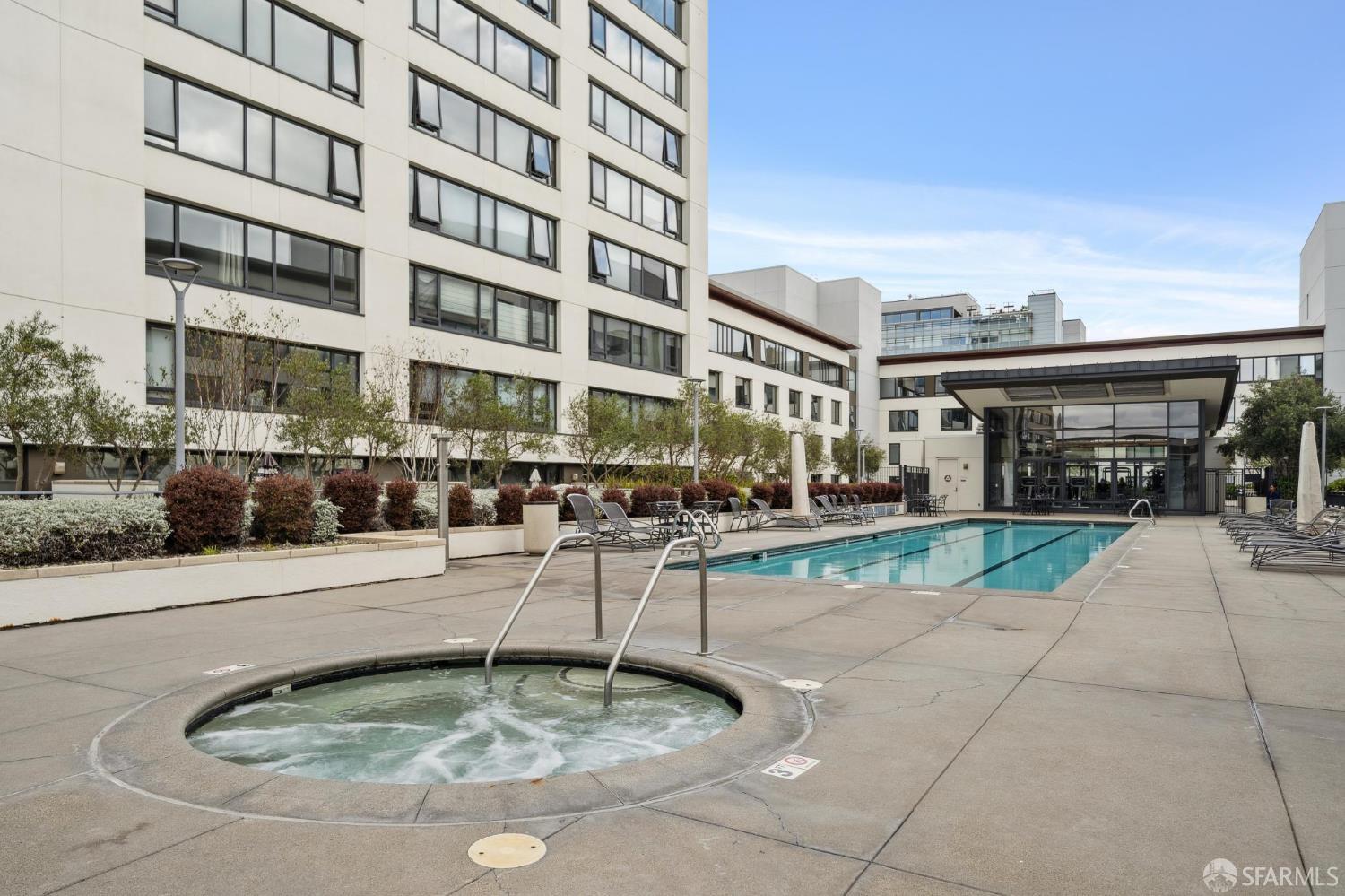 250 King Street # 612