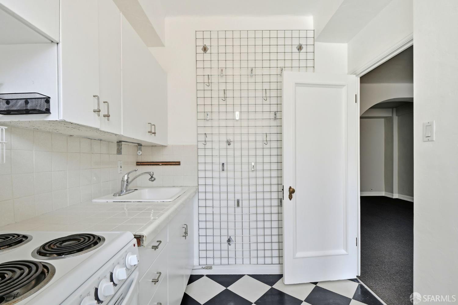 631 Ofarrell Street # 710