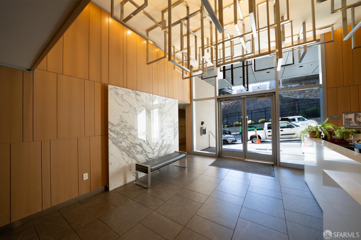 8 Buchanan Street # 700