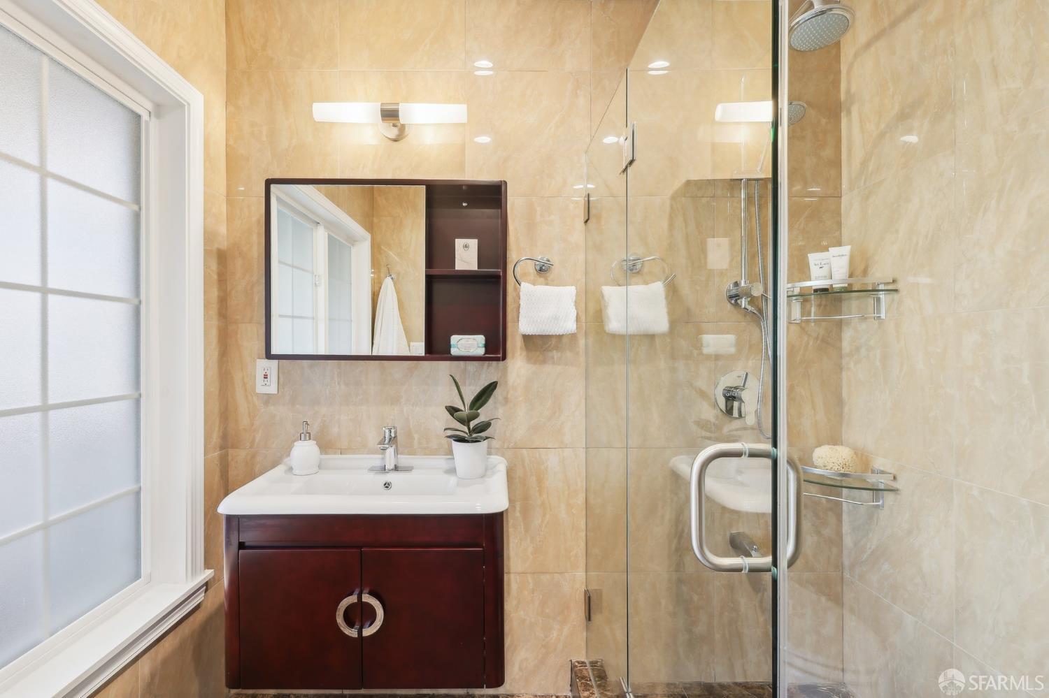 1475 Monterey Boulevard