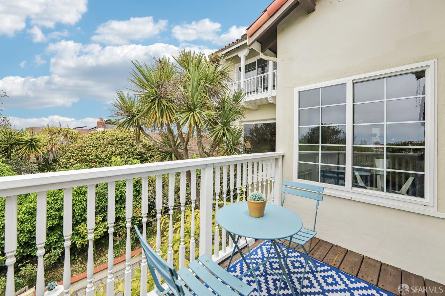 1475 Monterey Boulevard