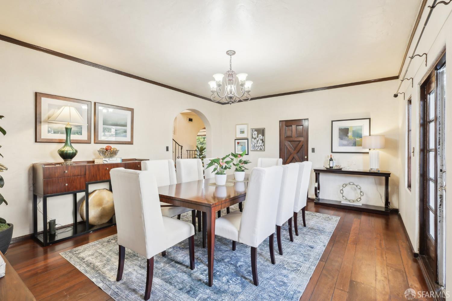 1475 Monterey Boulevard