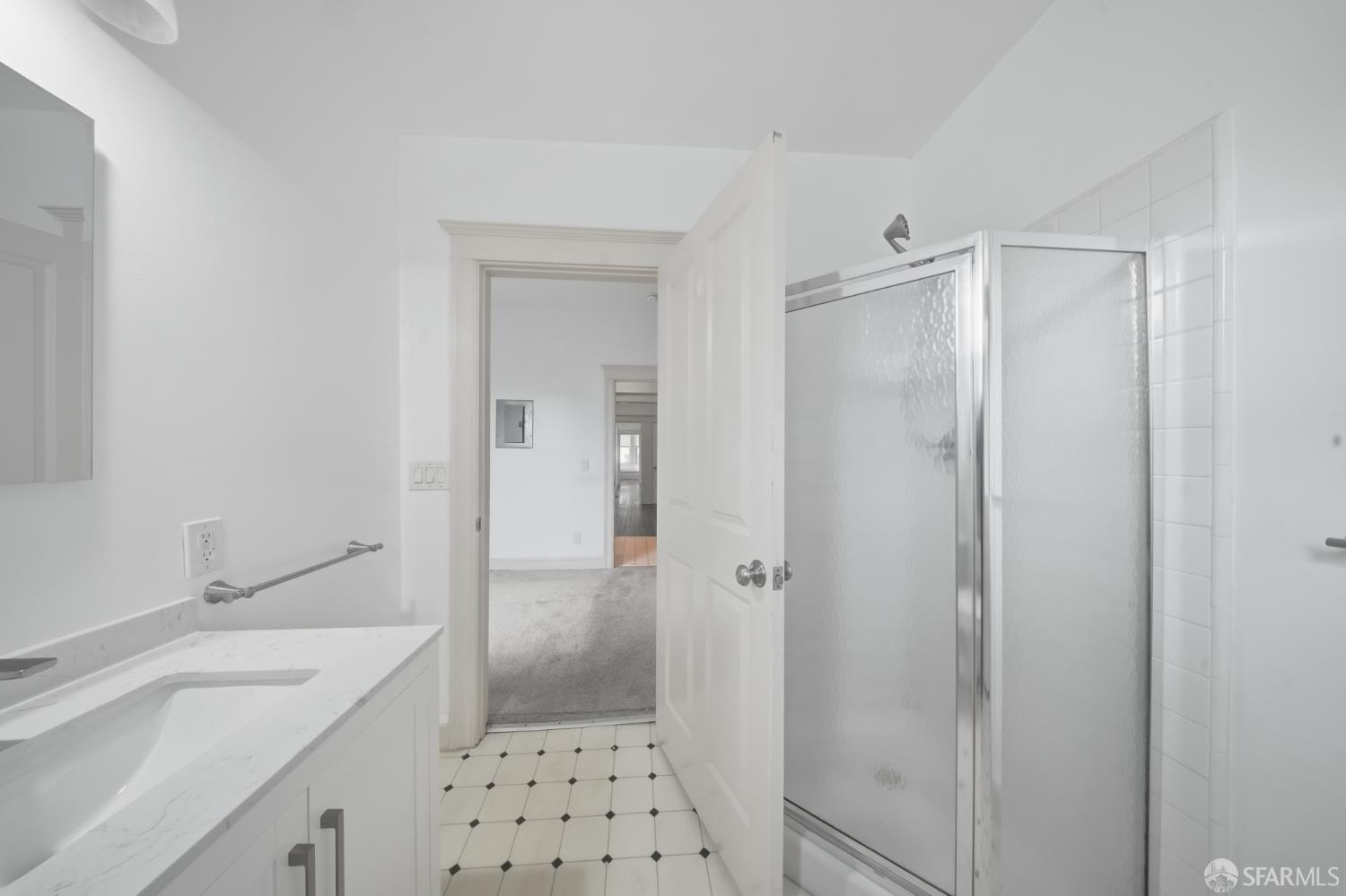 559-561 Minna Street