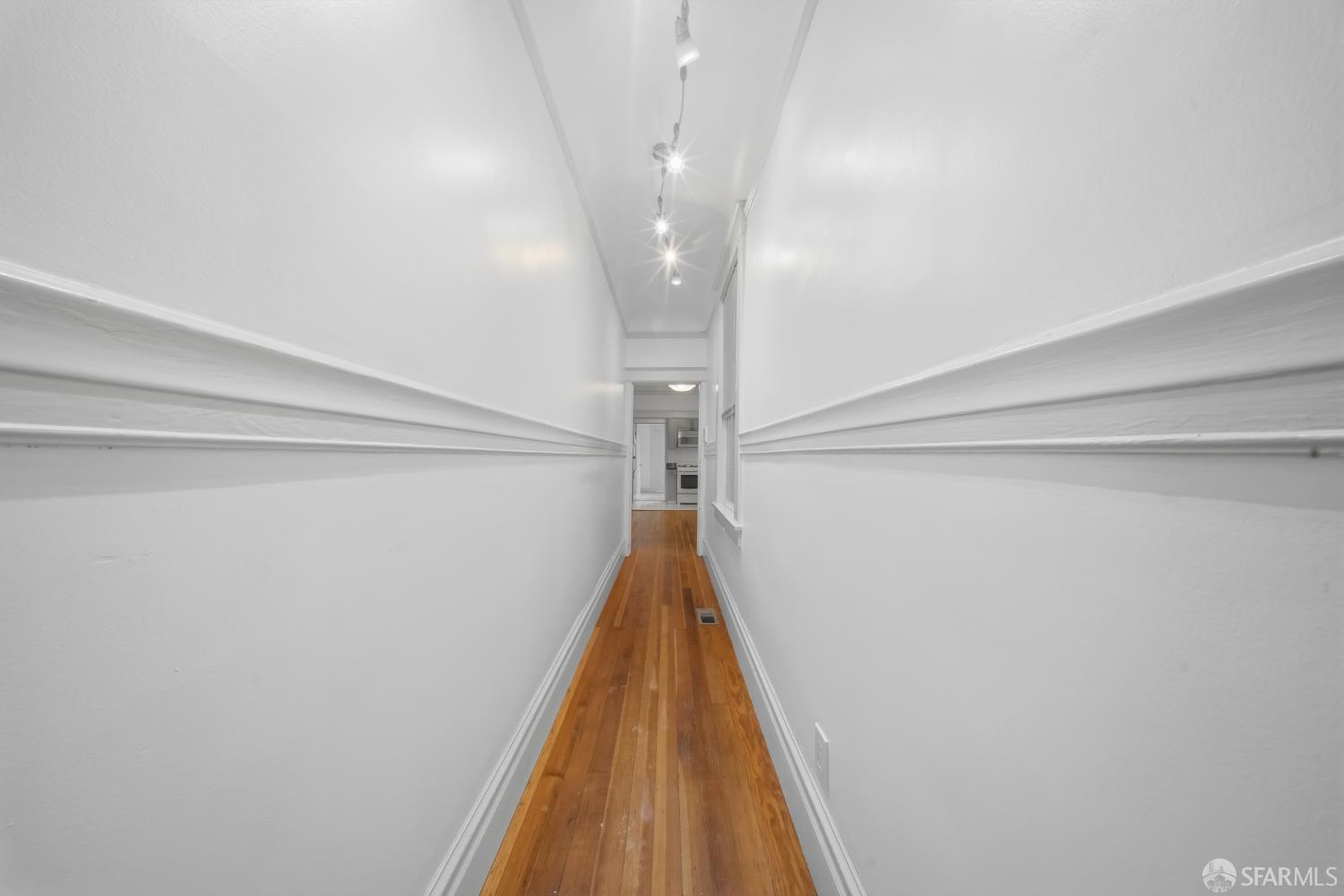 559-561 Minna Street