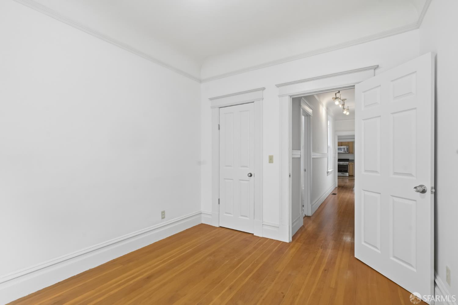 559-561 Minna Street