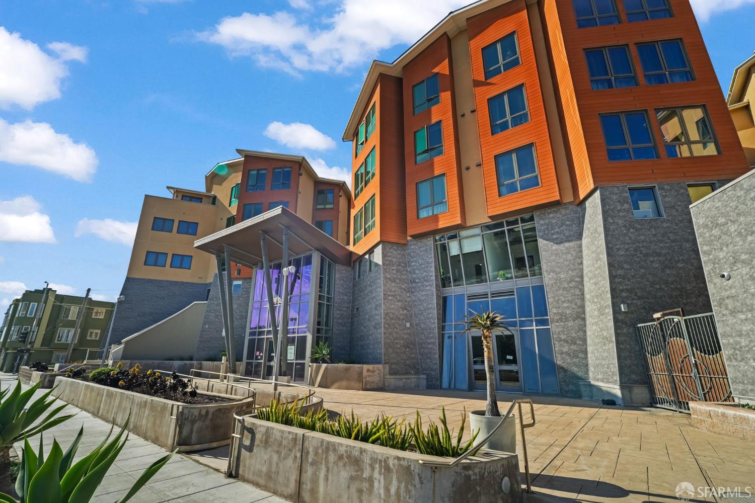 3535 Wawona Street # 414