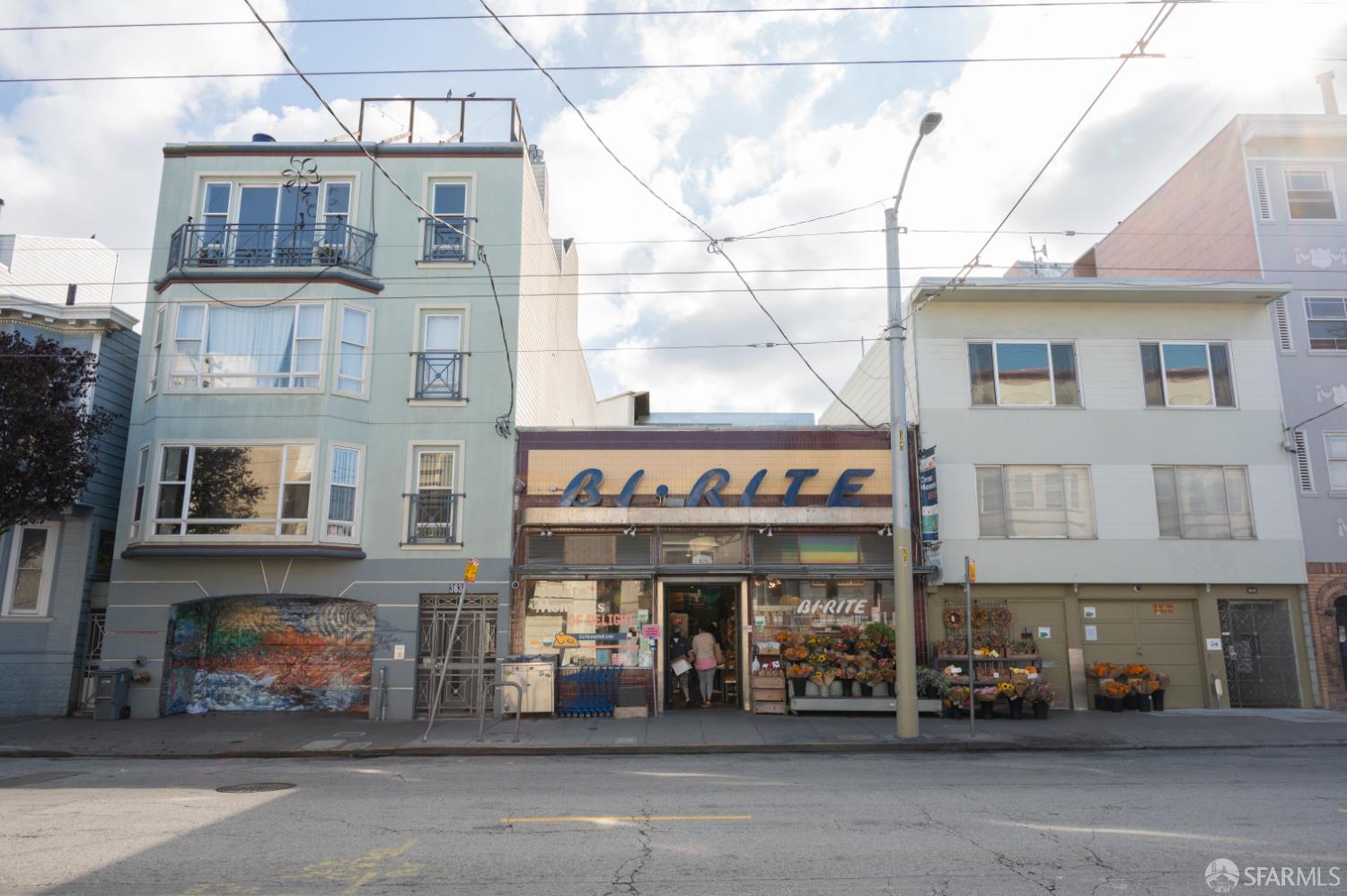 3944 18th Street