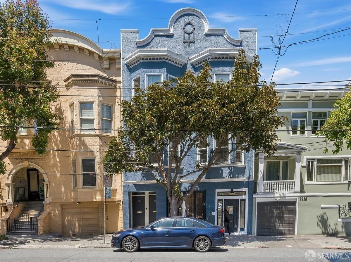 3944 18th Street