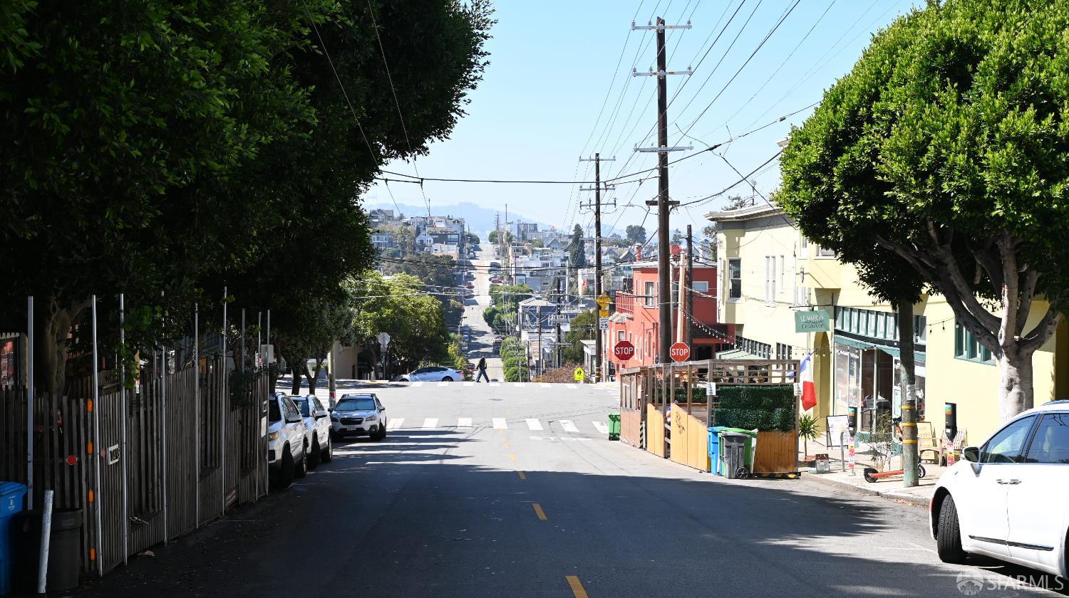 954 De Haro Street