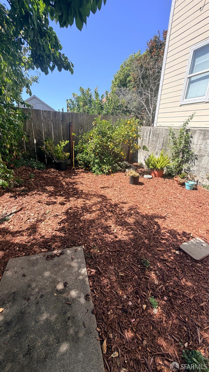 954 De Haro Street