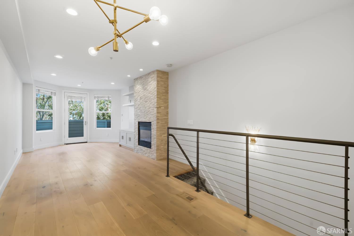 425 14th Street # 3
