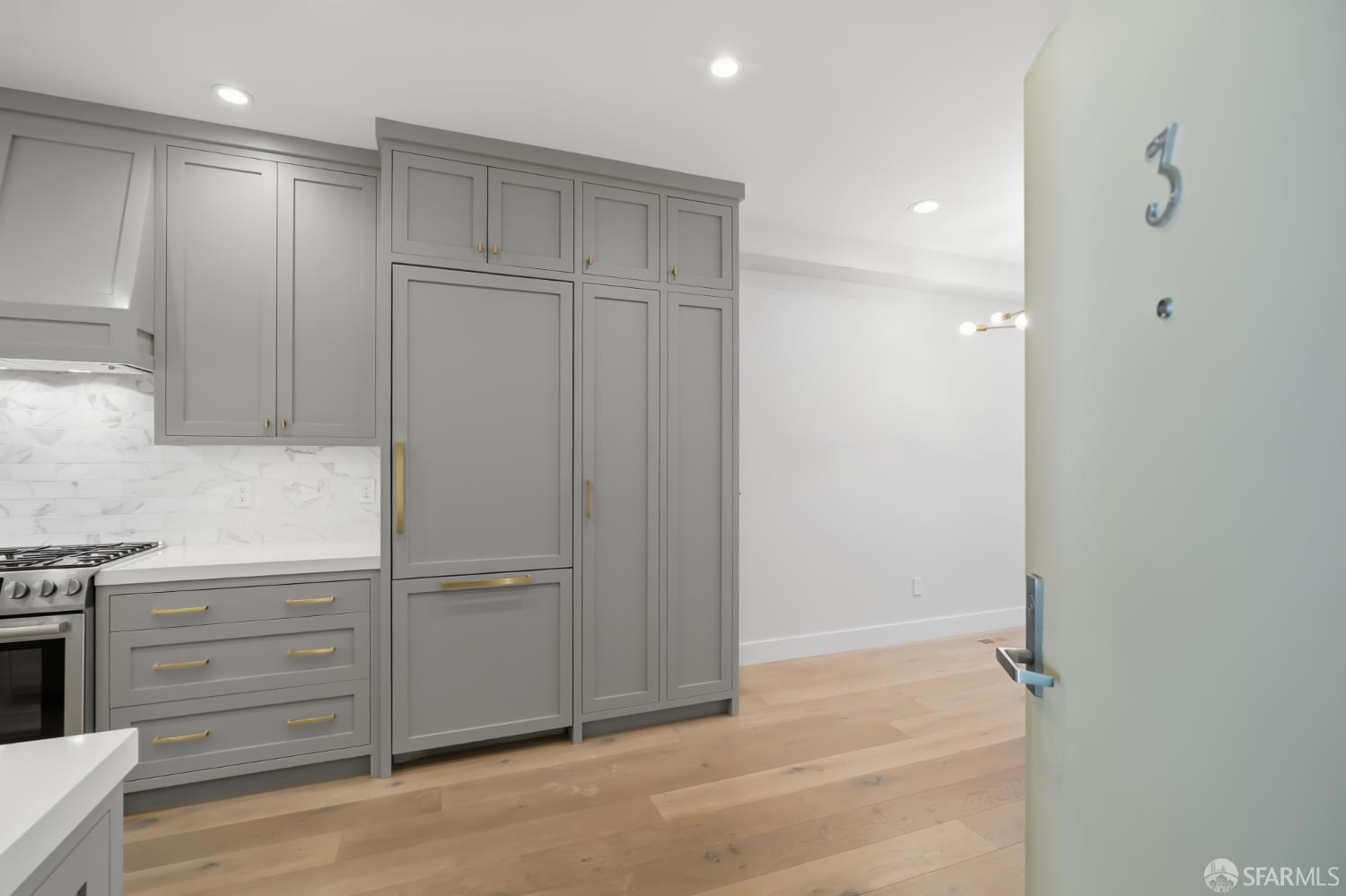 425 14th Street # 3
