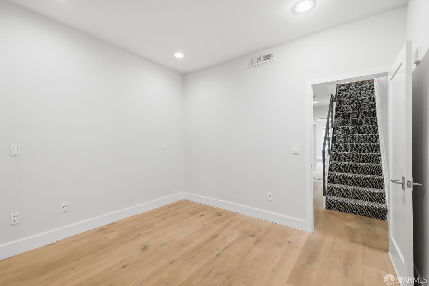 425 14th Street # 3