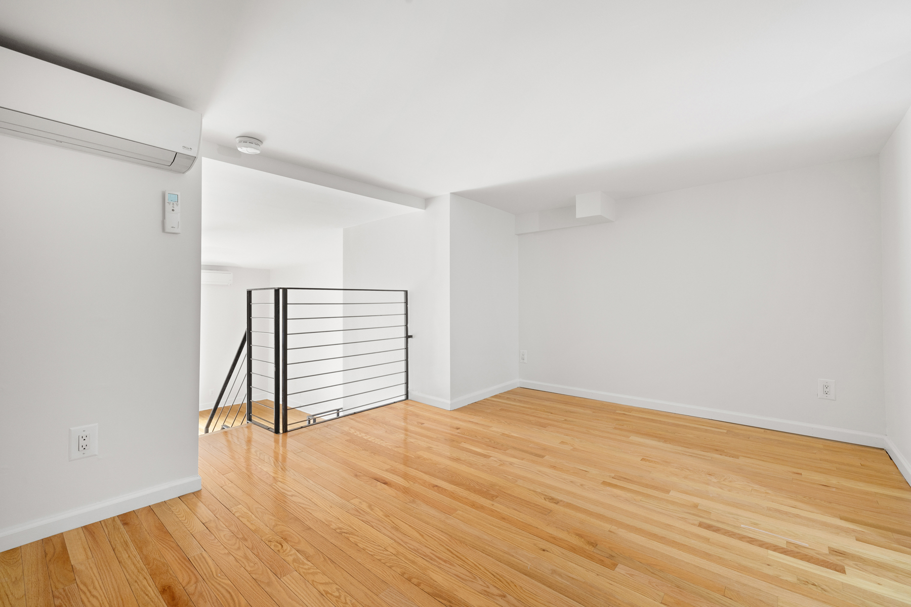 184 Thompson Street 5B