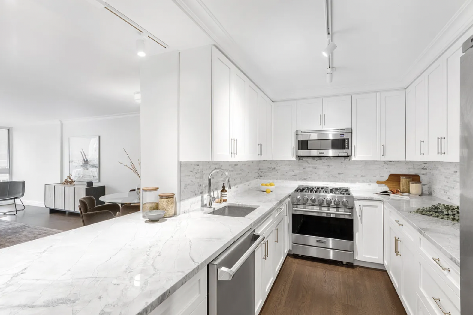 625 Main Street 1432