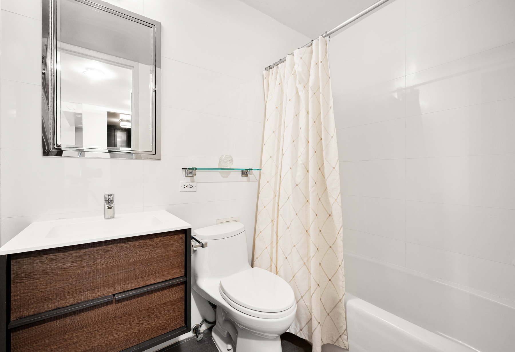 1 Irving Place U9C