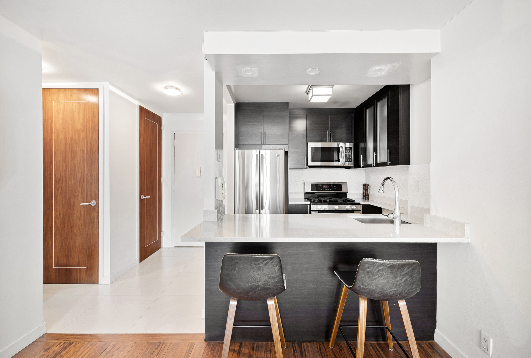1 Irving Place U9C