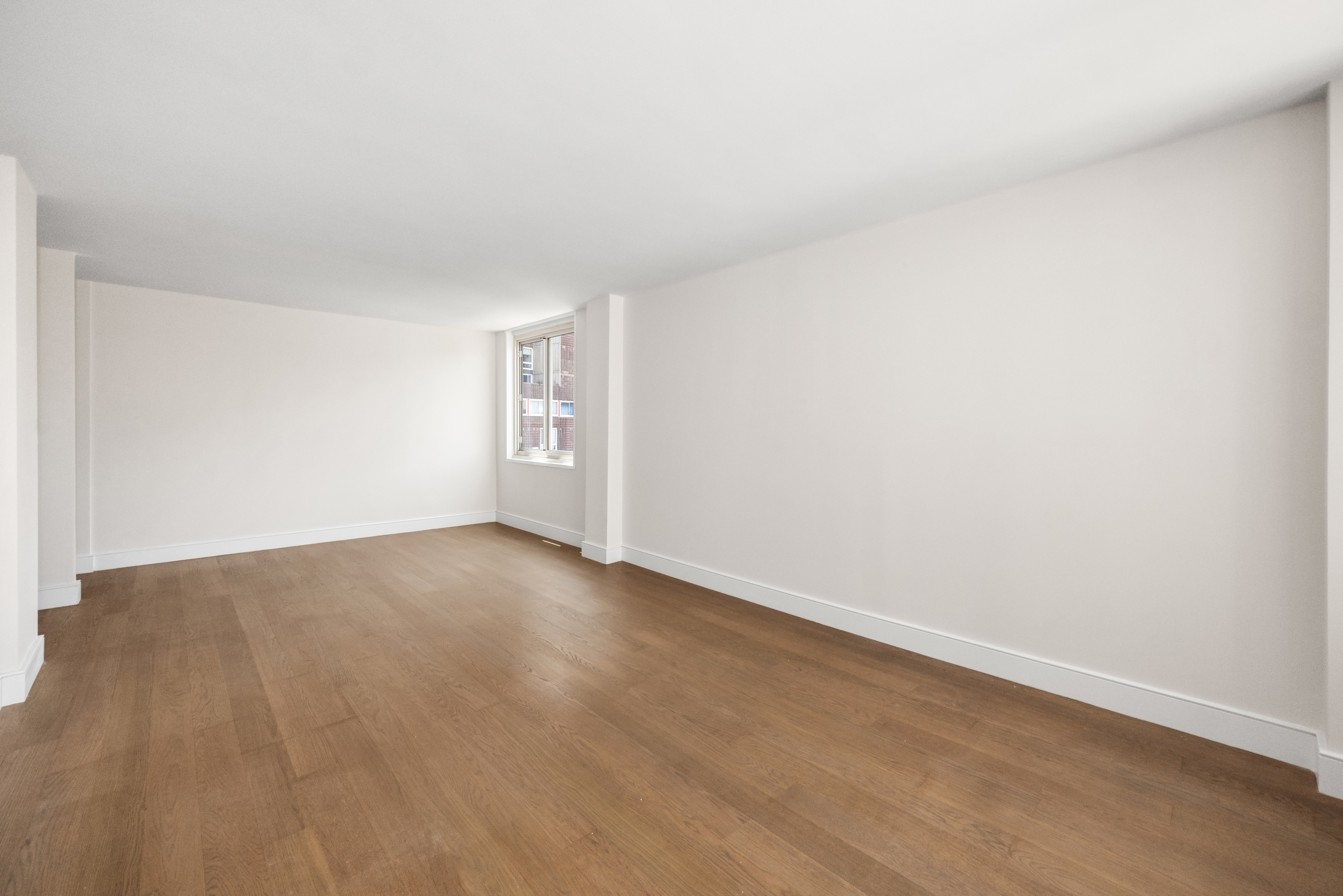 555 Main Street 909