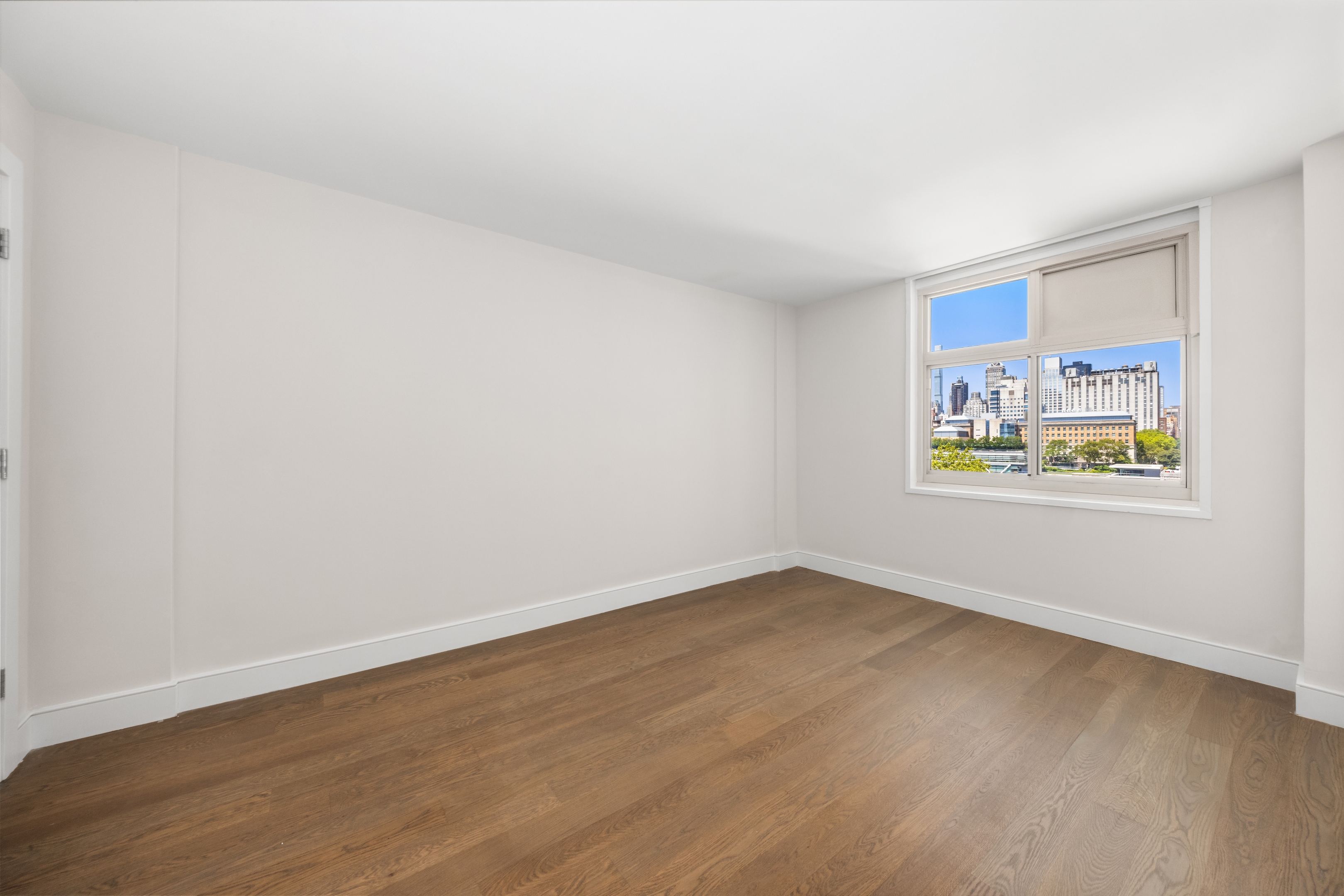 555 Main Street 909