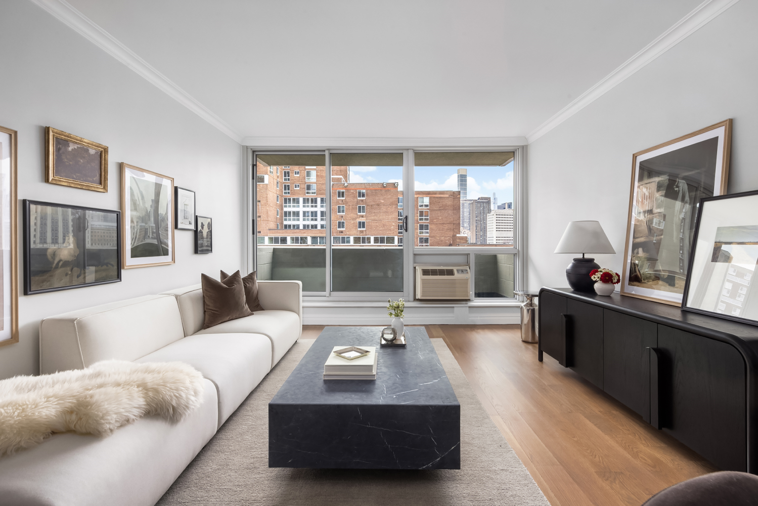 625 Main Street 834