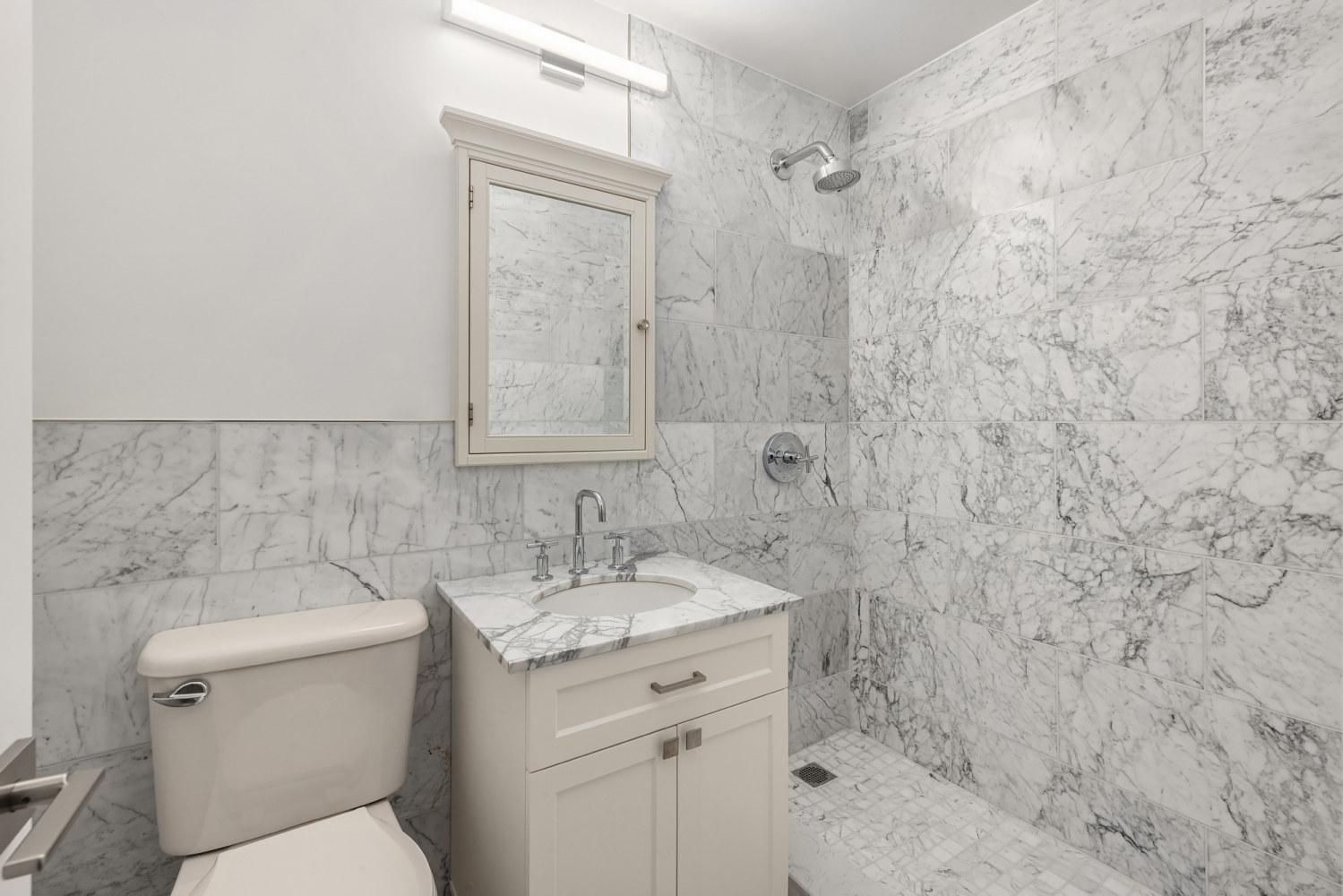 625 Main Street 834