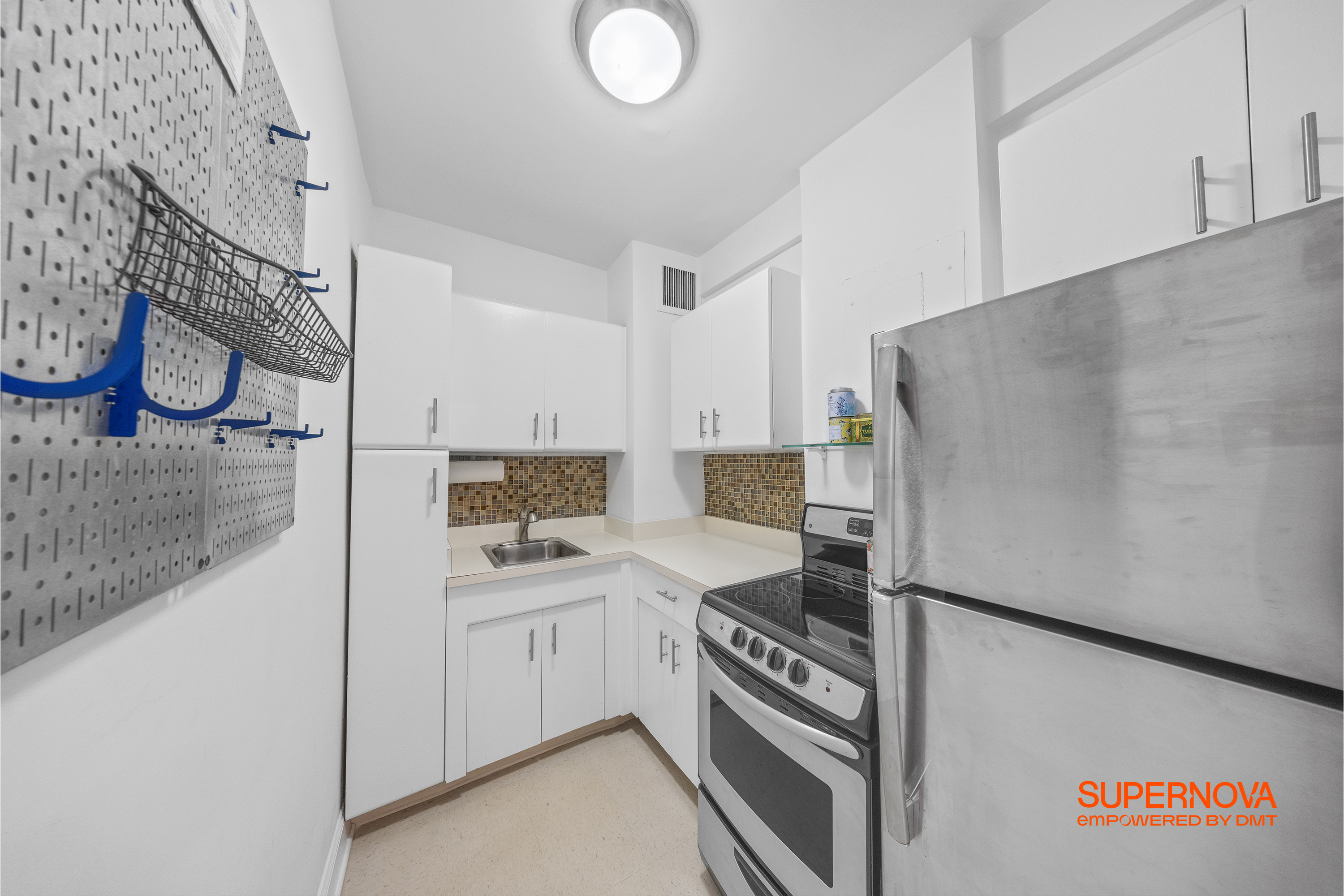 2 Tudor City Place 10L