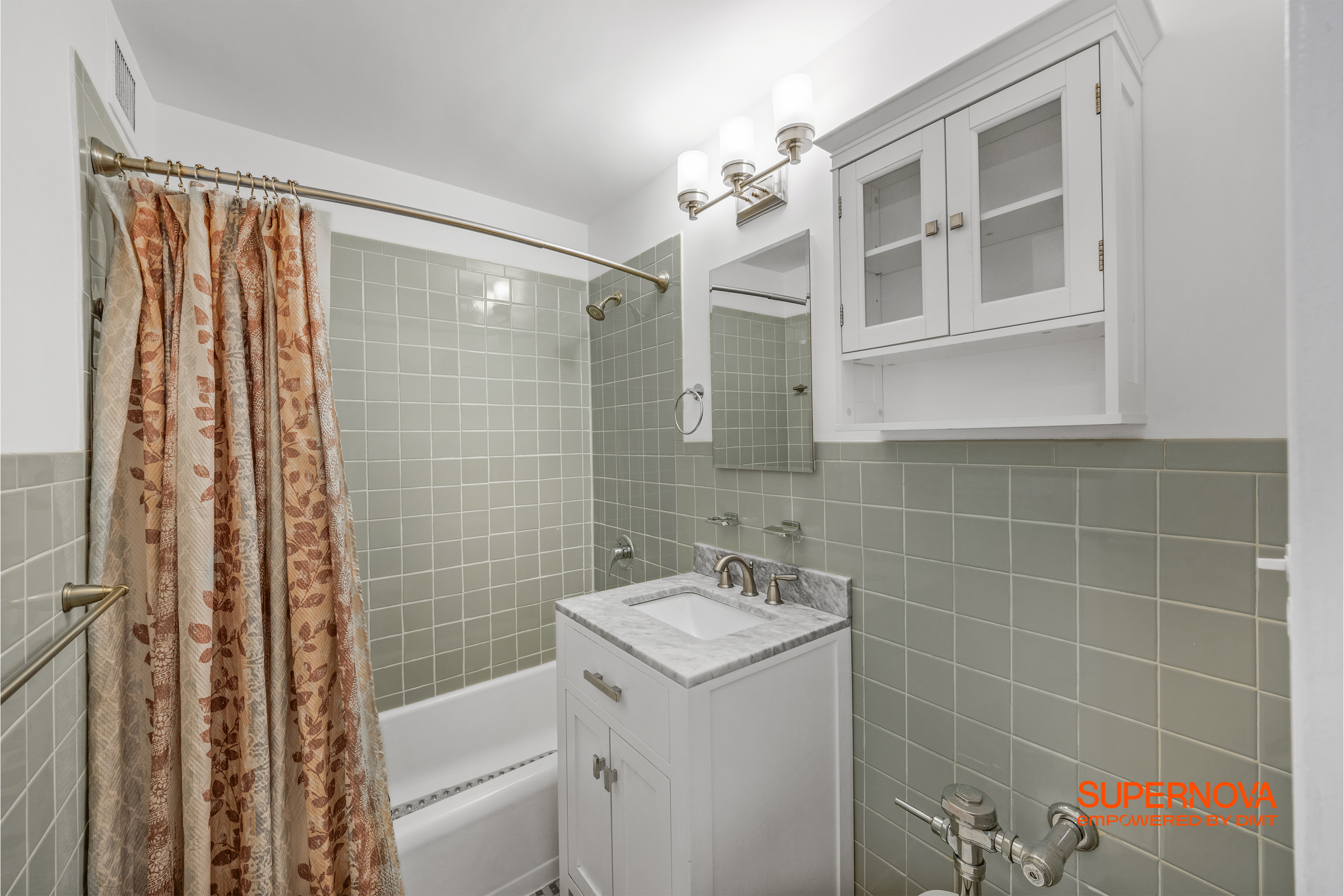 2 Tudor City Place 10L