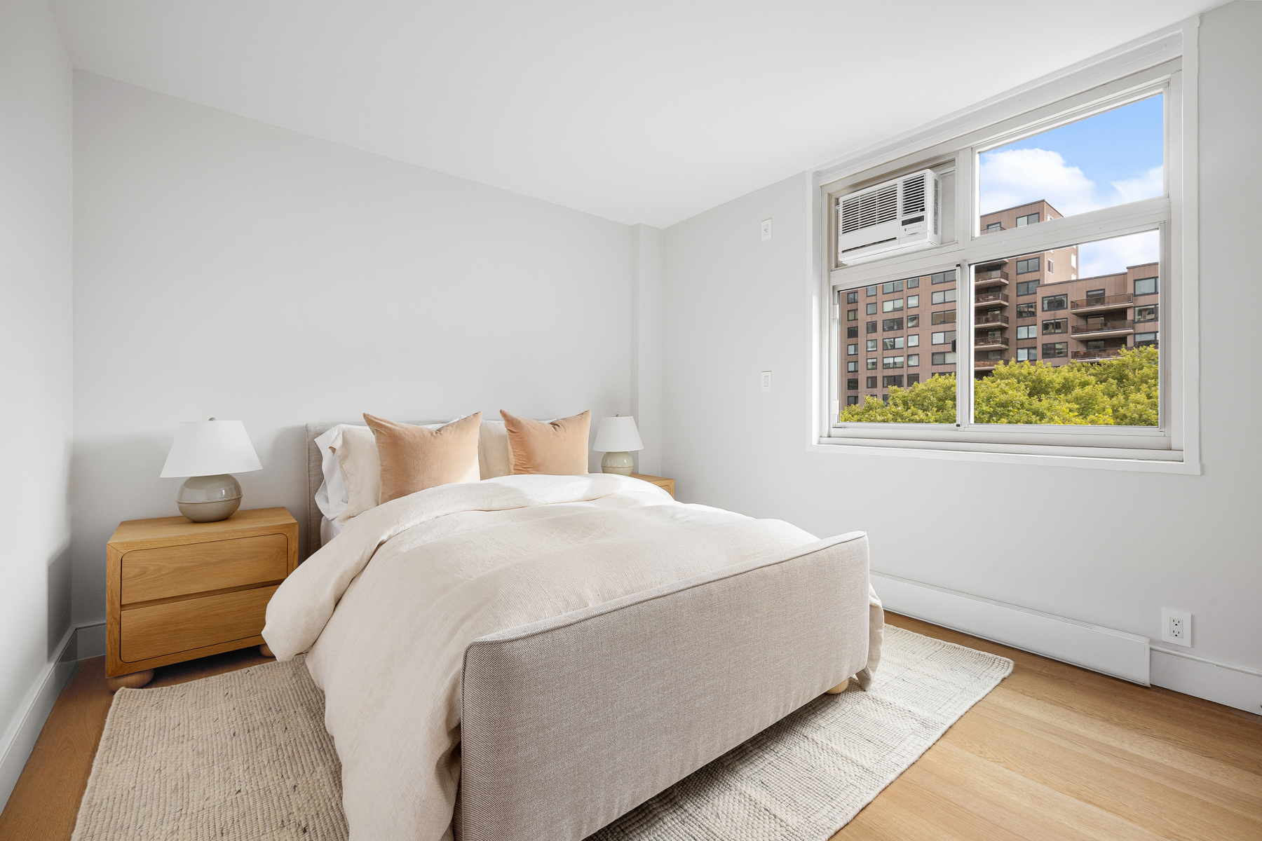 555 Main Street 805