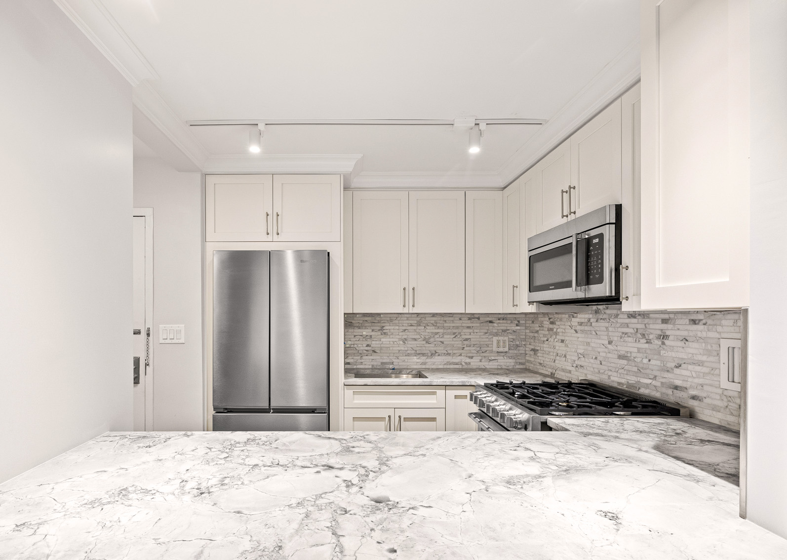 625 Main Street LL41