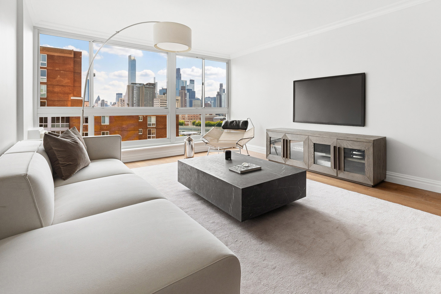 625 Main Street 1432 New York City Ny Us 10044 Rls20112667