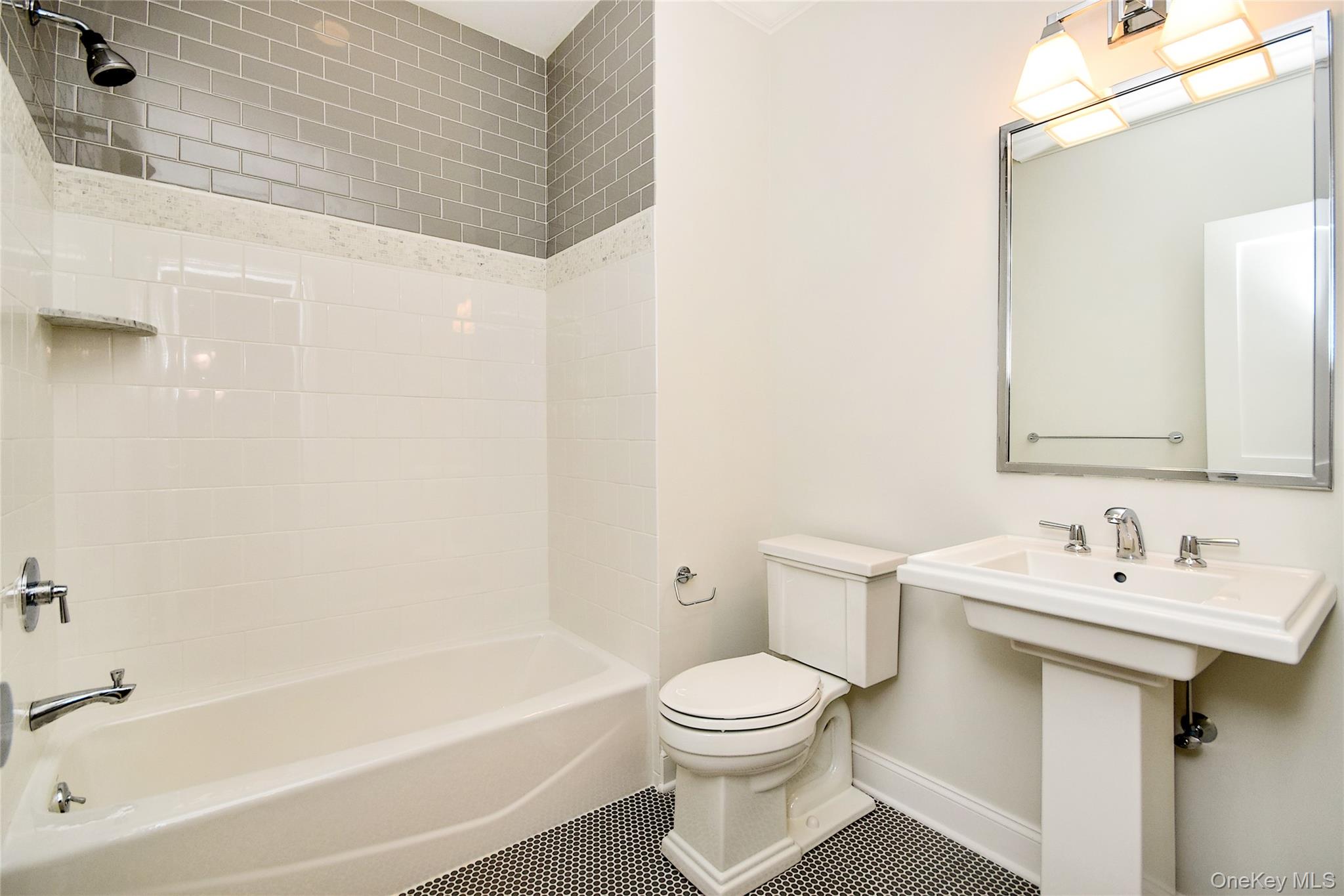 31 Cedar Place