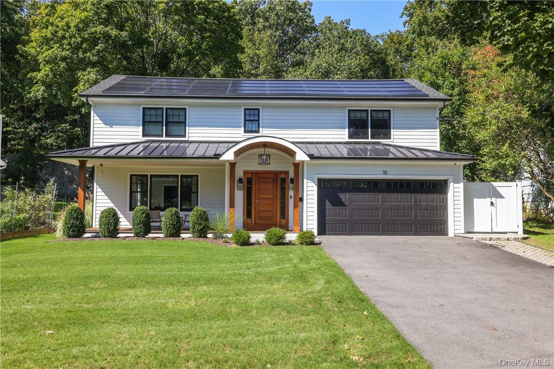 10 Loewen Court