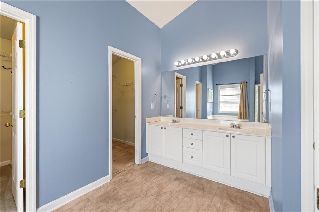 843 Van Briggle Path