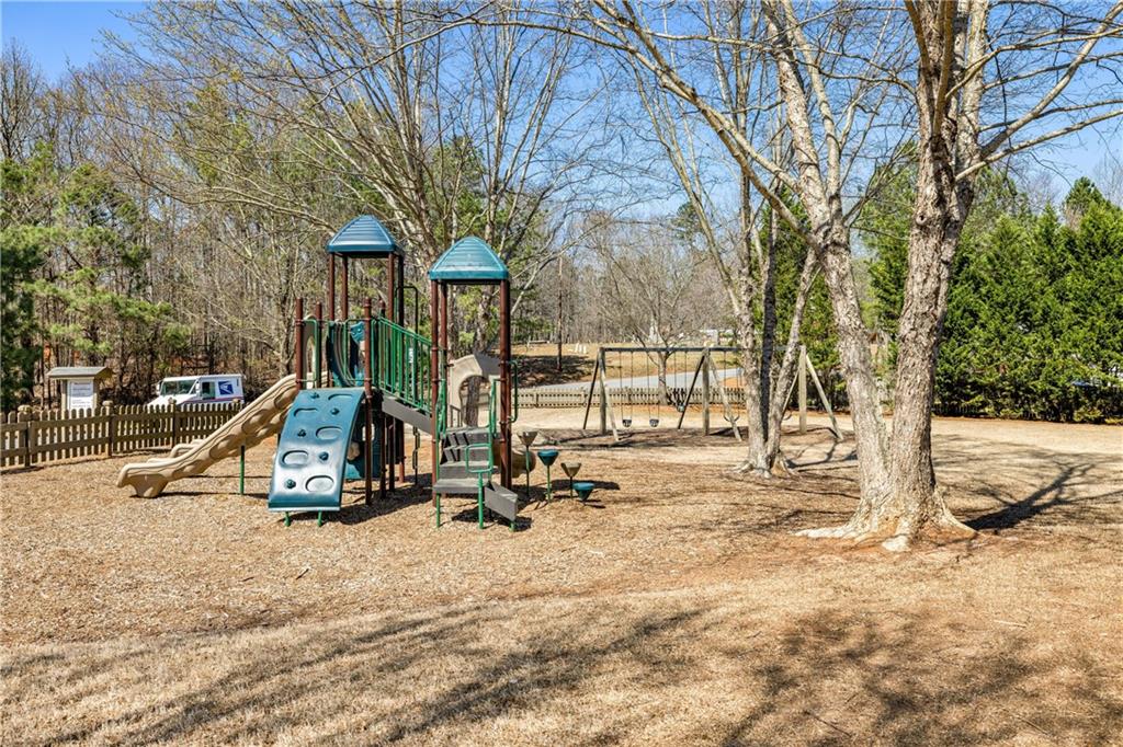843 Van Briggle Path