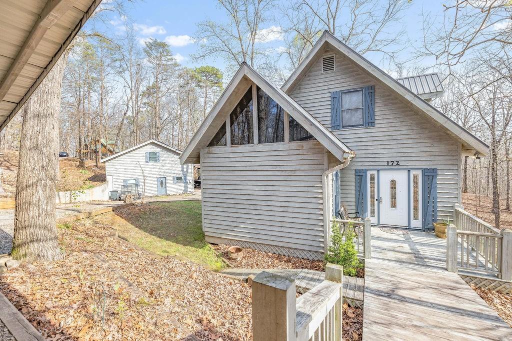 172 Beacon Hill Drive
