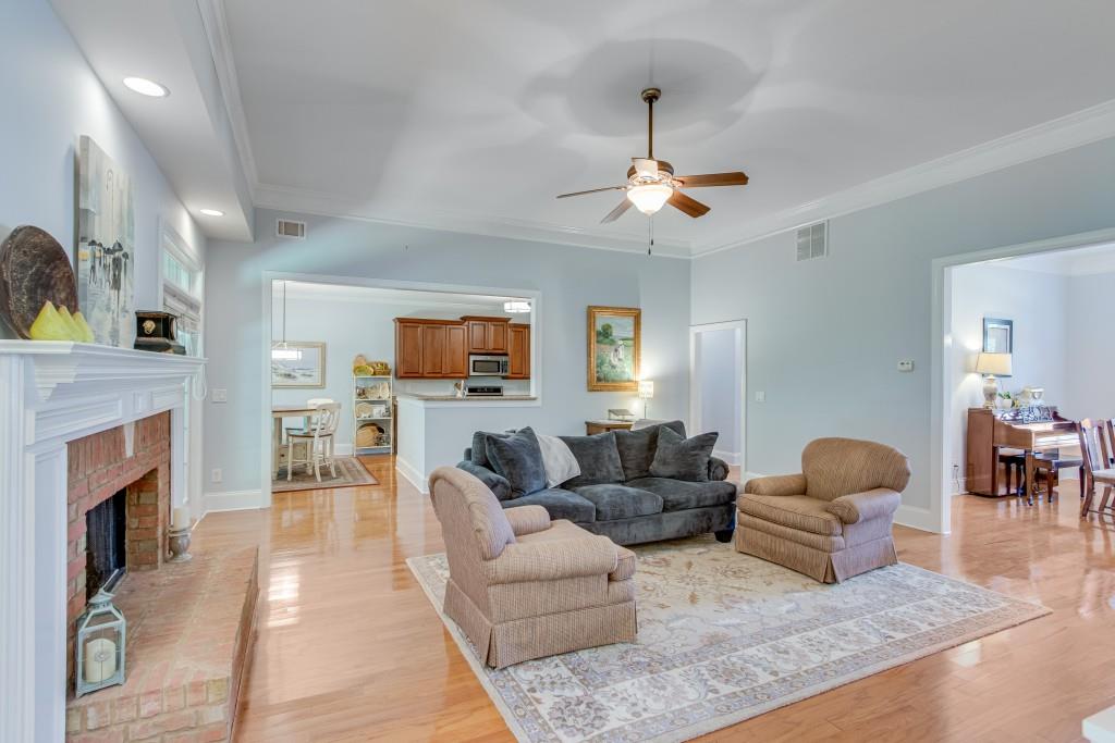 2638 Limestone Creek Drive