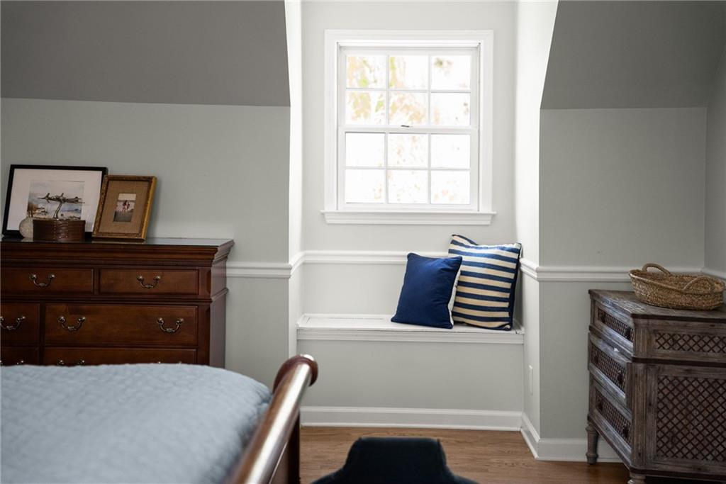 6135 White Oak Drive