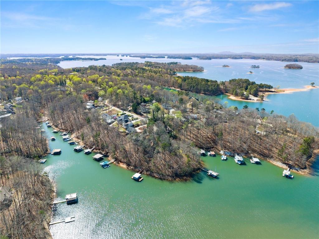 6135 White Oak Drive